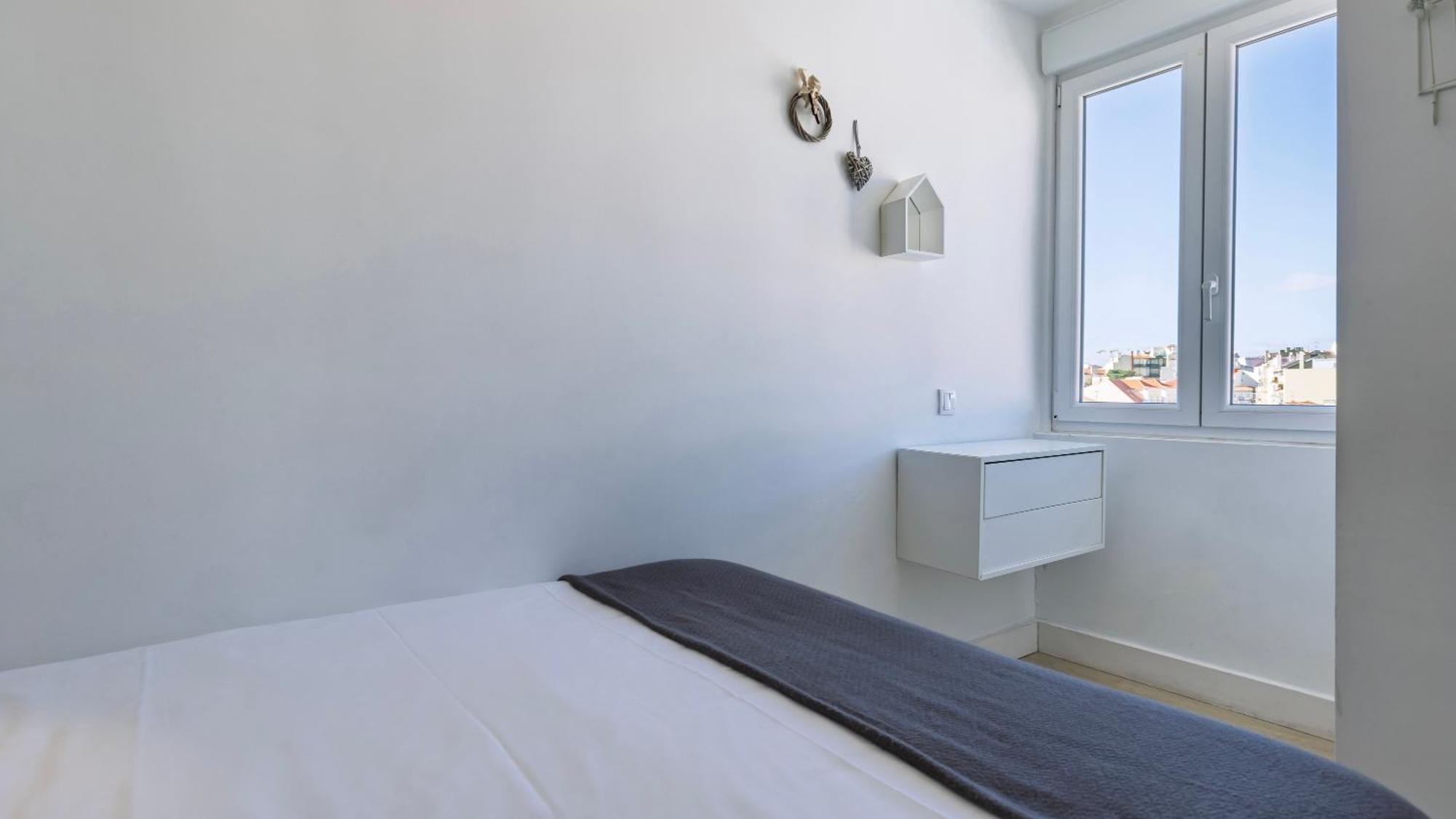 Classic Topfloor Apartment By Lovelystay Lisbona Esterno foto